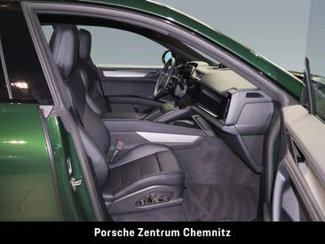Porsche Cayenne E4 Coupé Electric — photo 15