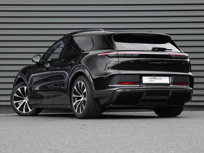 Porsche Cayenne E4 Electric