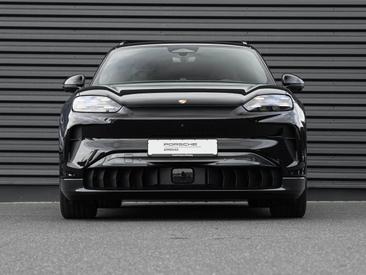Porsche Cayenne E4 Electric — photo 5
