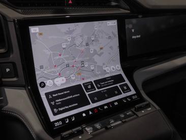 Porsche Cayenne E4 Turbo Electric — photo 20
