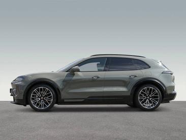 Porsche Cayenne E4 Electric — photo 2