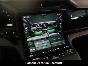 Porsche Cayenne E4 Coupé Electric — photo 28