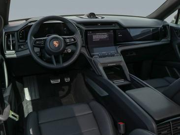 Porsche Cayenne E4 Electric — photo 9