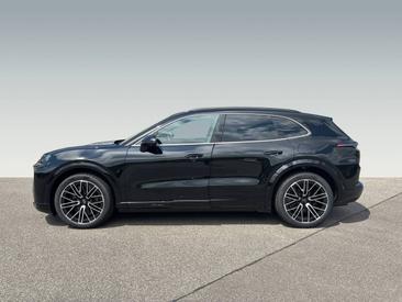 Porsche Cayenne E4 Turbo Electric — photo 2