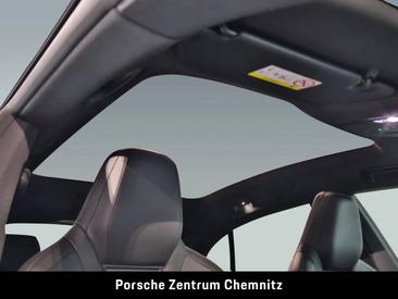 Porsche Cayenne E4 Coupé Electric — photo 36