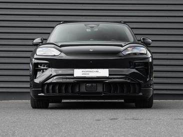 Porsche Cayenne E4 Turbo Electric — photo 5