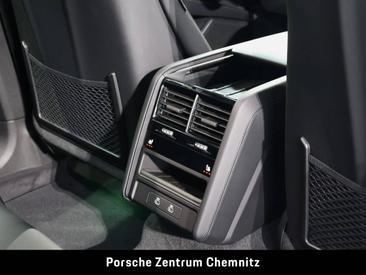 Porsche Cayenne E4 Coupé Electric — photo 38