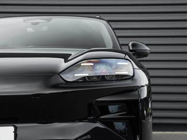 Porsche Cayenne E4 Turbo Electric — photo 7