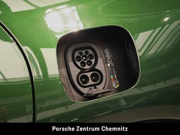 Porsche Cayenne E4 Coupé Electric — photo 41
