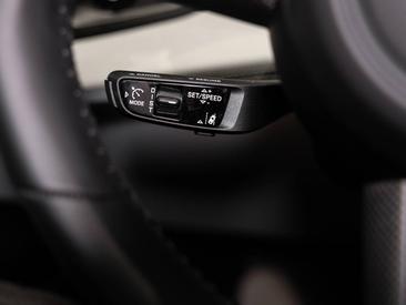 Porsche Cayenne E4 Turbo Electric — photo 31