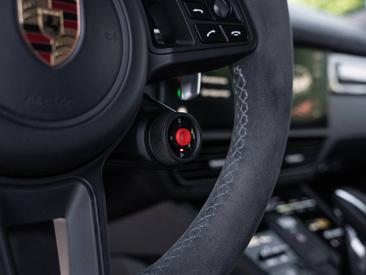 Porsche Cayenne III Turbo GT — photo 23