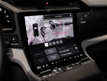 Porsche Cayenne E4 Turbo Electric — photo 36