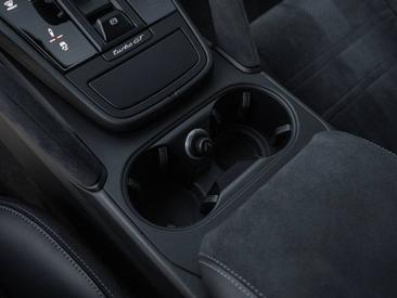Porsche Cayenne III Turbo GT — photo 25