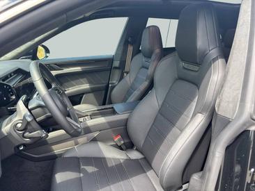 Porsche Cayenne E4 Turbo Electric — photo 14