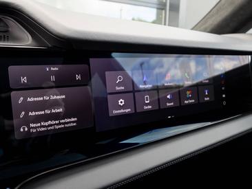 Porsche Cayenne E4 Turbo Electric — photo 28