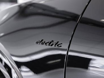 Porsche Cayenne E4 Turbo Electric — photo 42
