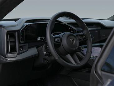 Porsche Cayenne E4 Turbo Electric — photo 18