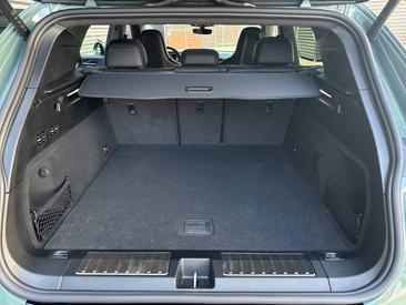 Porsche Cayenne E4 Turbo Electric — photo 24