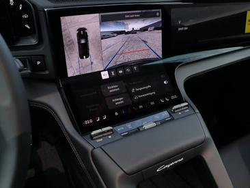 Porsche Cayenne E4 Turbo Electric — photo 24