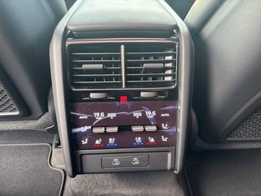 Porsche Cayenne E4 Turbo Electric — photo 30