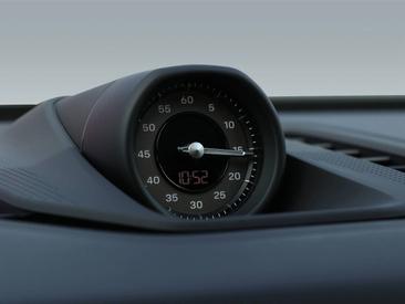 Porsche Cayenne E4 Turbo Electric — photo 27