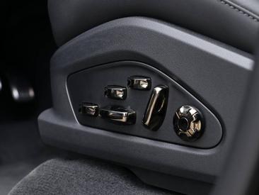 Porsche Cayenne E4 Turbo Electric — photo 30