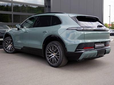 Porsche Cayenne E4 Electric