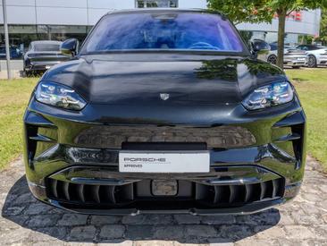 Porsche Cayenne E4 Turbo Electric — photo 8