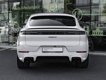 Porsche Cayenne III Turbo GT — photo 5