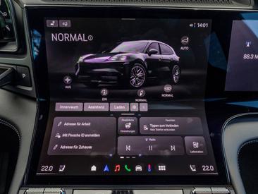 Porsche Cayenne E4 Turbo Electric — photo 30