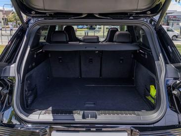 Porsche Cayenne E4 Turbo Electric — photo 35