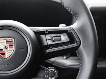 Porsche Cayenne III Turbo GT — photo 30