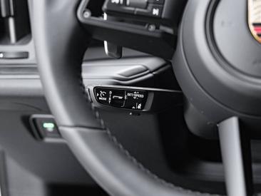 Porsche Cayenne III Turbo GT — photo 32