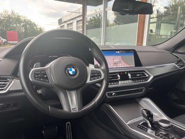 BMW X6 M — photo 9