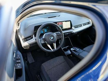 BMW 218d Active Tourer 218d — photo 9