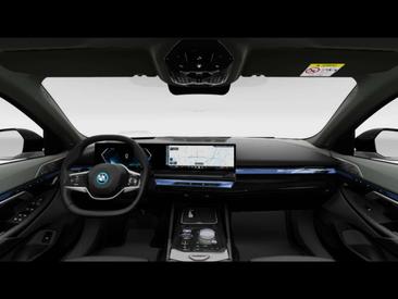 BMW I5 EDrive40 — photo 17