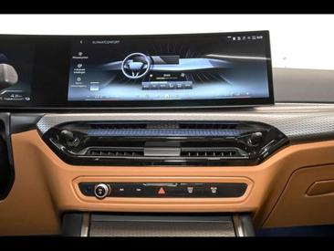 BMW Série 3 330e XDrive — photo 12