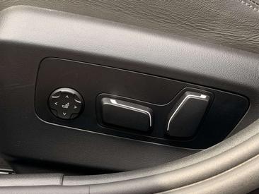 BMW M5 — photo 11