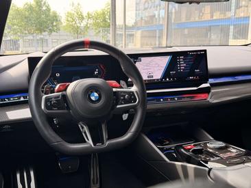 BMW M5 — photo 22