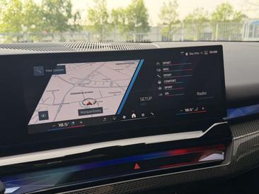 BMW M5 — photo 28