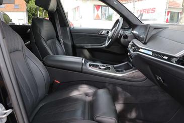 BMW X7 M60 XDrive — photo 12