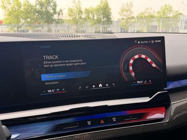 BMW M5 — photo 31
