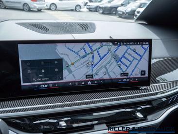 BMW X7 M M-PRO 60i — photo 10