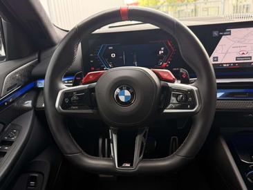 BMW M5 — photo 47