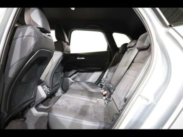 BMW 218 Active Tourer M Sport I — photo 10