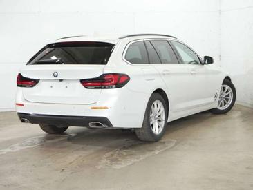 BMW Série 5 Touring 520d — photo 4