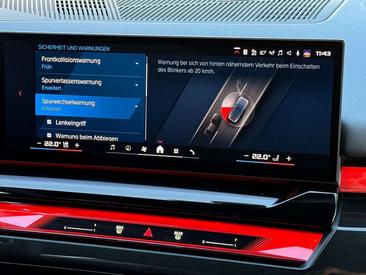 BMW M5 — photo 31