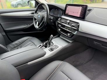 BMW Série 5 520d — photo 10