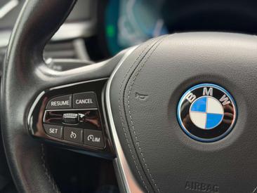 BMW Série 5 520d — photo 16