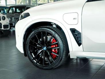 BMW X5 M Sport 50e — photo 5